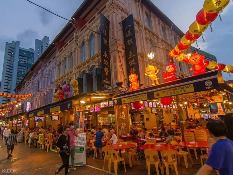 Traditional kopitiam counter and table setting in Singapore's Chinatown